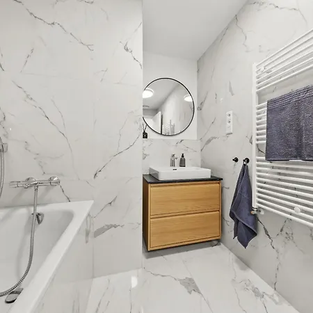 Castle View In Sky Park By Zaha Hadid