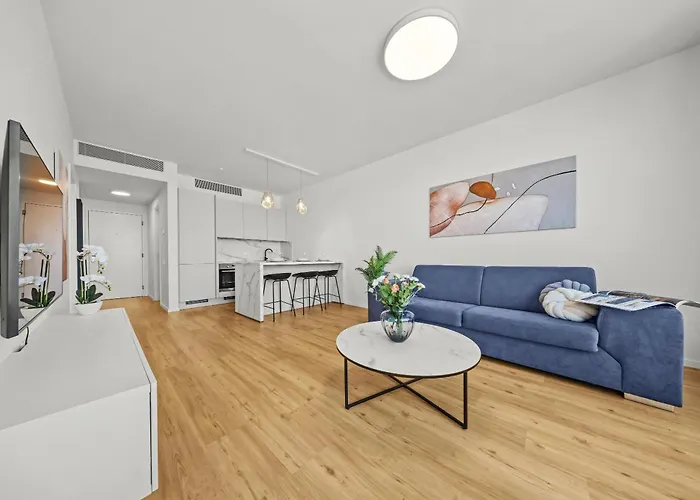 شقة Castle View In Sky Park By Zaha Hadid *